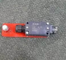 Выключатель тросовый с кабельным сальником FD 576-K21T6 фото