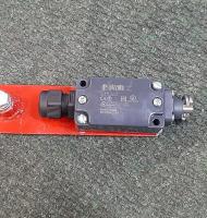 Выключатель тросовый с кабельным сальником FD 576-K21T6