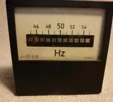 Частотомер 220В 48-52Гц схема