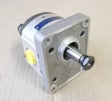 Гидронасос T3-6R-R05C08-SG03G03-N с фланец O36.5 (6л)  вид спереди