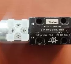 Гидрораспределитель Parker D1VW020BNJW91 24VDC 1.29A  чертеж