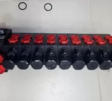 Гидрораспределитель РМ-12-131 фото