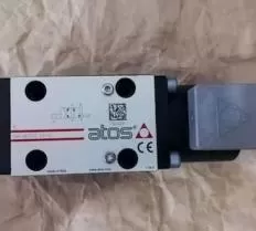 Электромагнитный распределительный клапан ATOS DHI-0631/2/23 фото