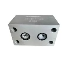 Блок клапанов FLUCOM 28.011.145 фото Блок клапанов FLUCOM 28.011.145 фото