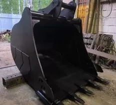 Ковш экскаватора Komatsu Cat416C фото