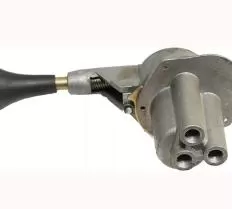 Кран тормозной с ручным управлением 64221-35.37.310 ТО-18 схема с размерами