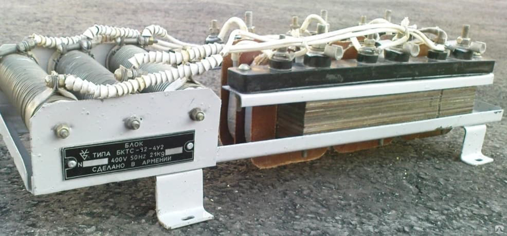 Блок компаундирующих трансформаторов и сопротивлений БКТС-92-4У2 чертеж